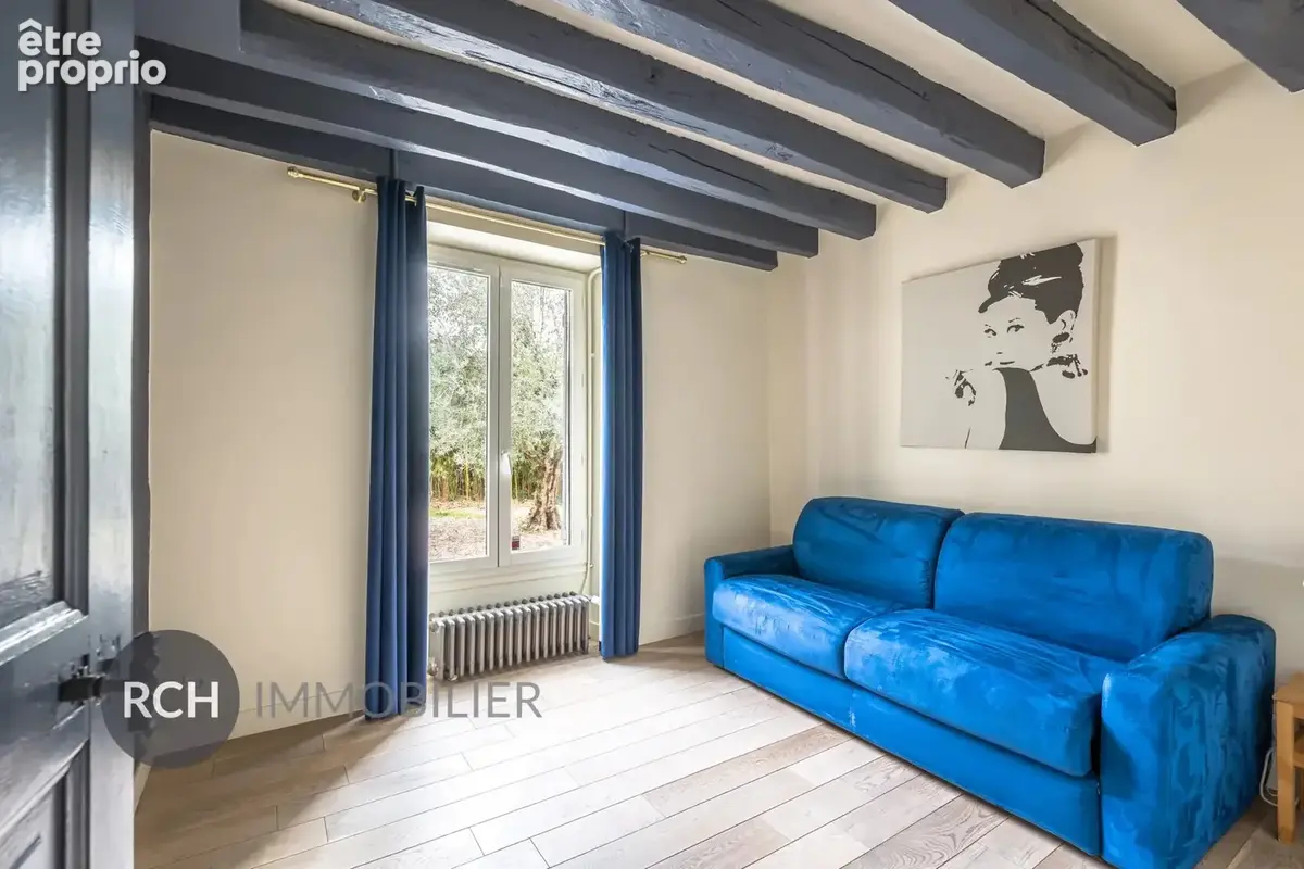 Boullay-Les-Troux - Charmante maison en pierre entièrement rénovée sur un joli jardin plat avec piscine - photo 13