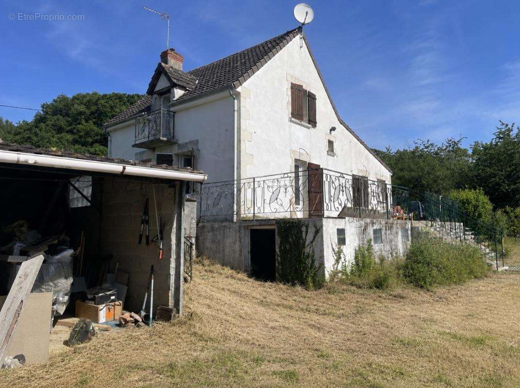 Maison à VOUNEUIL-SUR-VIENNE