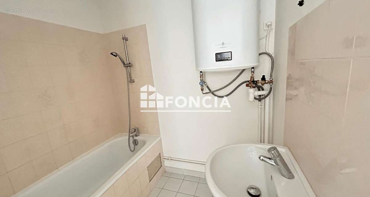 Appartement à ETRECHY