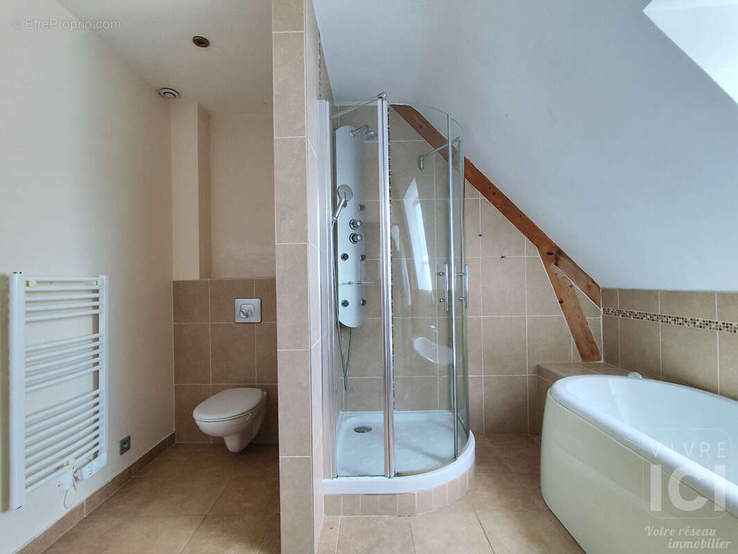 À vendre  maison 157 m², 5 chambres, en impasse, au calme absolu. - photo 14