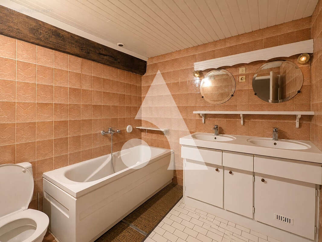 Maison familiale de caractère avec studio indépendant à La Frette - sur - Seine - photo 9