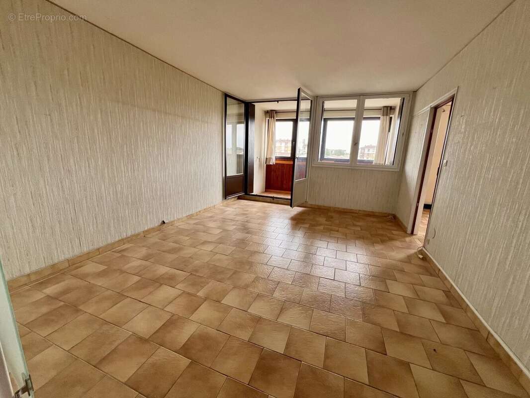 Appartement à ARLES