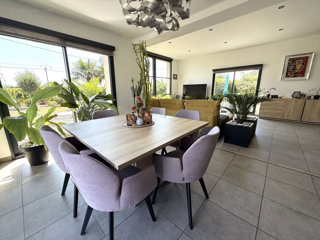 Maison 6 pièces 149 m² à vendre à Sainte-Marie-Au-Bosc (76280) - photo 4
