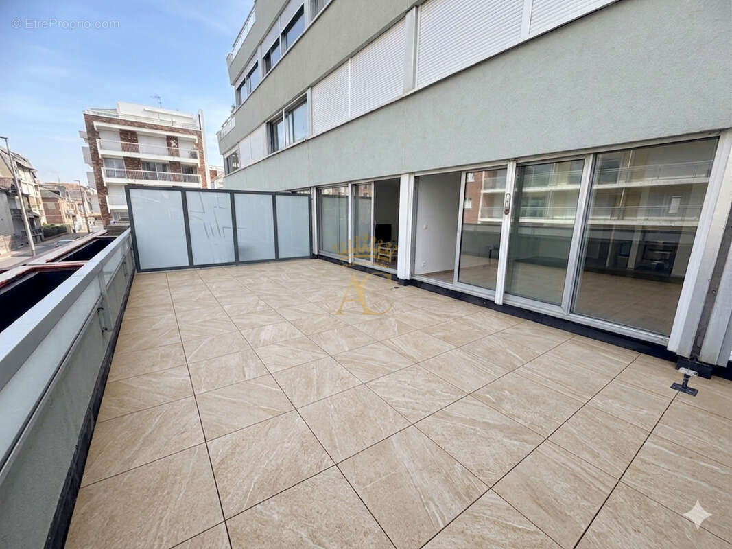 L e Touquet-Paris-Plage   Appartement 3 pièces avec exceptionnelle terrasse de 30 m2 vue mer - photo 8