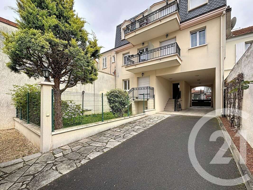 Photo 6 - Appartement à CHOISY-LE-ROI