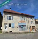 Photo 1 - Appartement à VIRIEU-LE-GRAND
