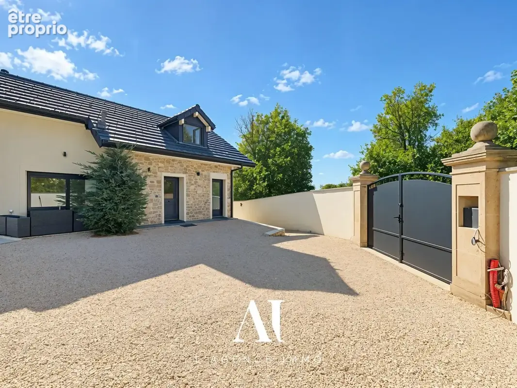 Maison 8 pièces 150 m² à vendre à Billiat (01200) - photo 8