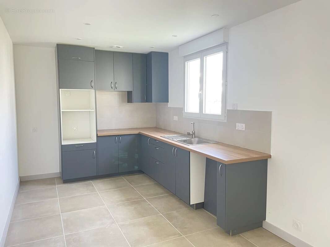 Maison à LA VICOMTE-SUR-RANCE