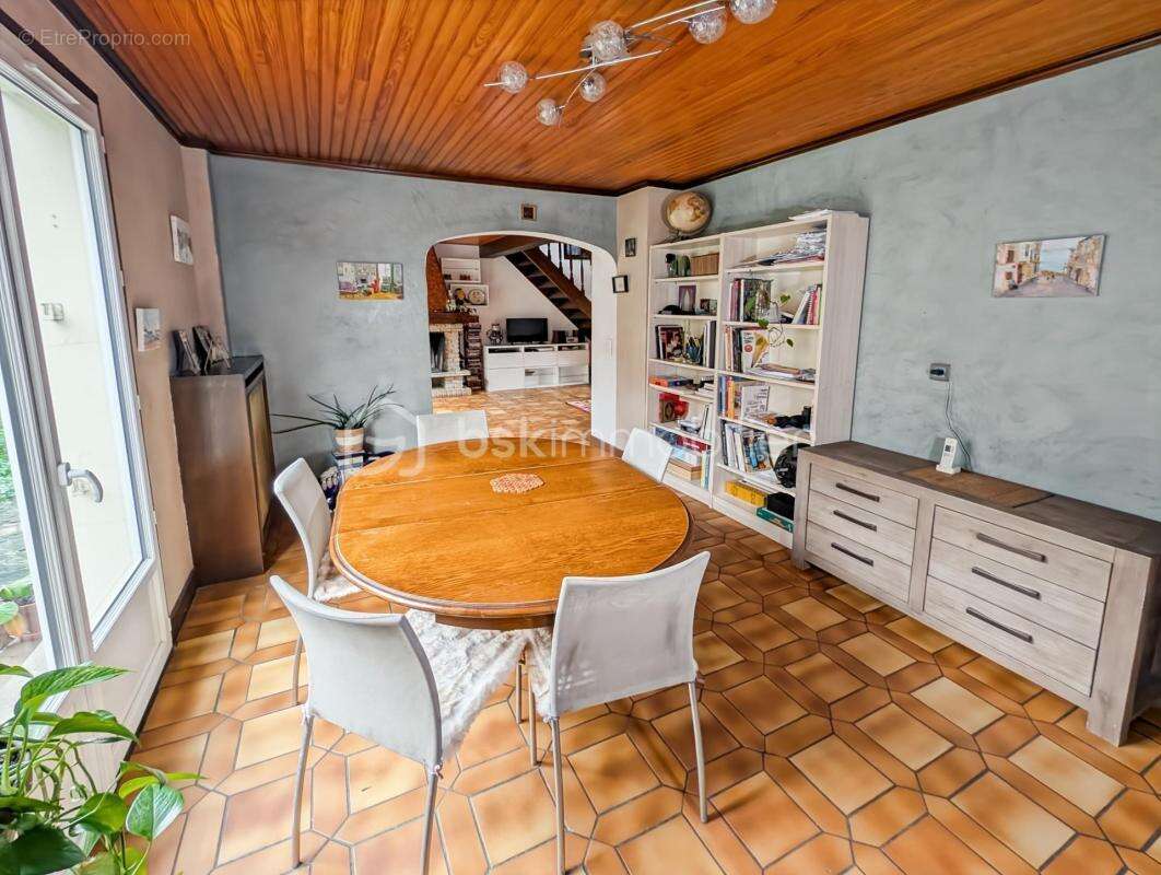 Maison à NOISY-LE-SEC