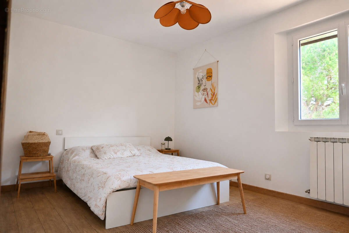 Maison familiale rénovée avec vue panoramique, terrasse et double garage   Serviès-en-Val - photo 6