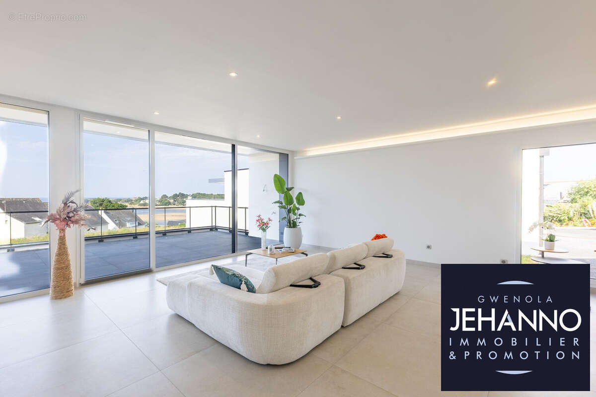 Maison 263 m² à Guidel  - photo 7