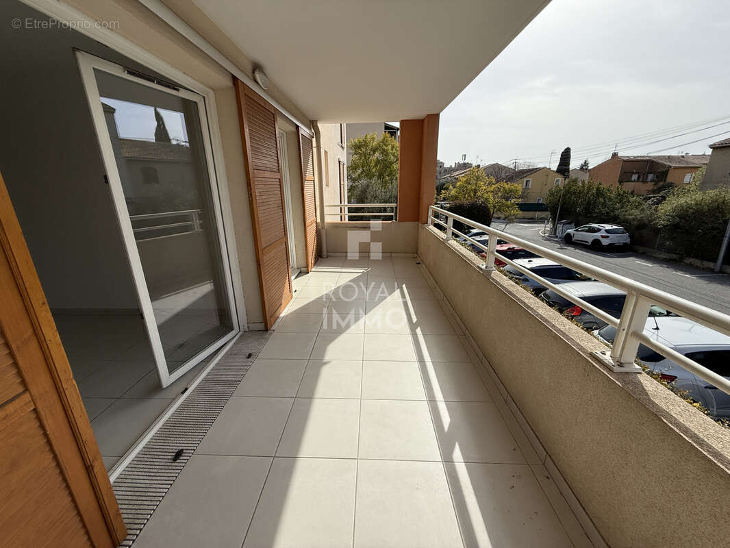 Appartement à LA VALETTE-DU-VAR