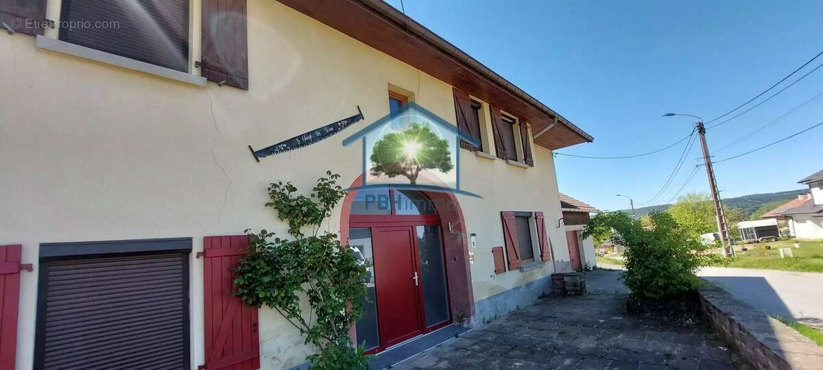 Maison à DOCELLES