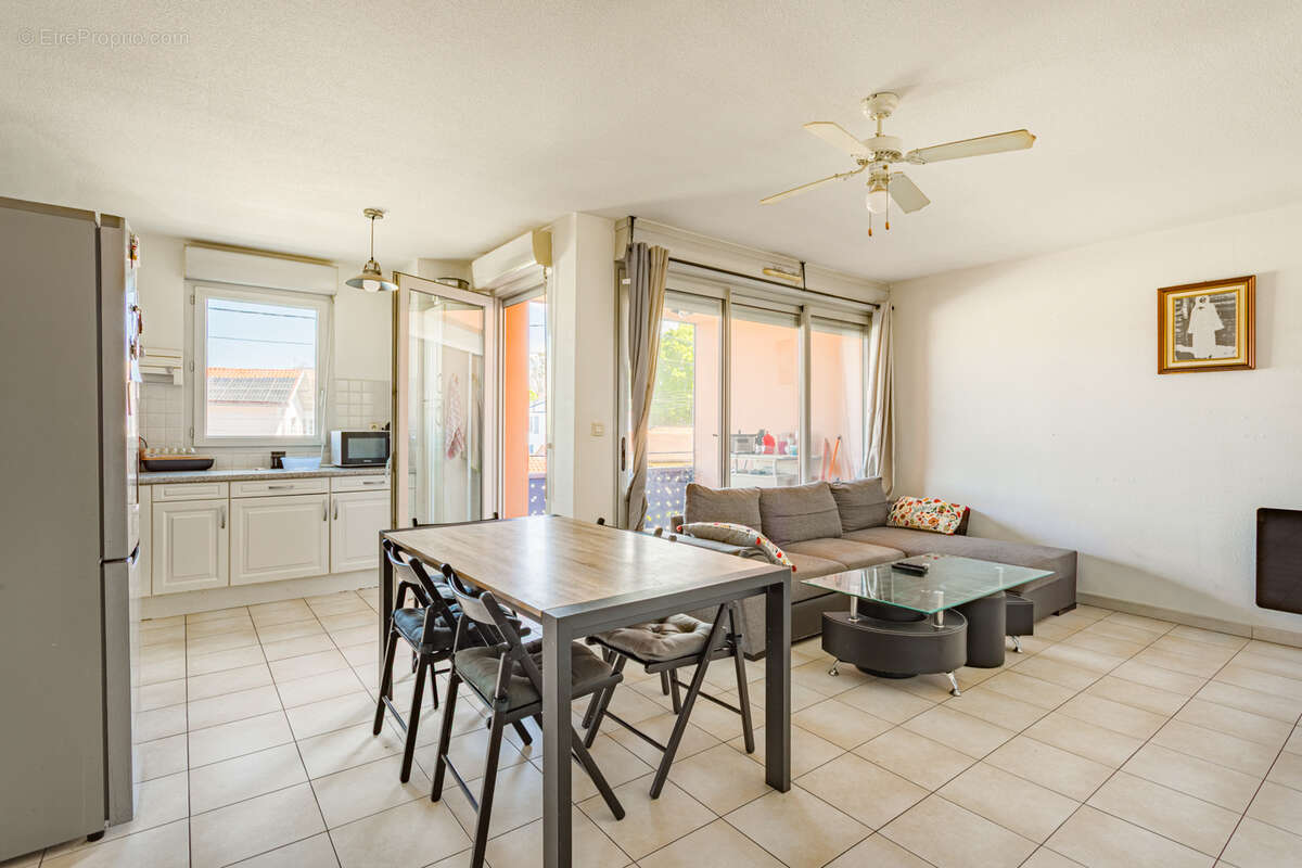 Appartement T3 secteur Saint-Esprit - photo 2
