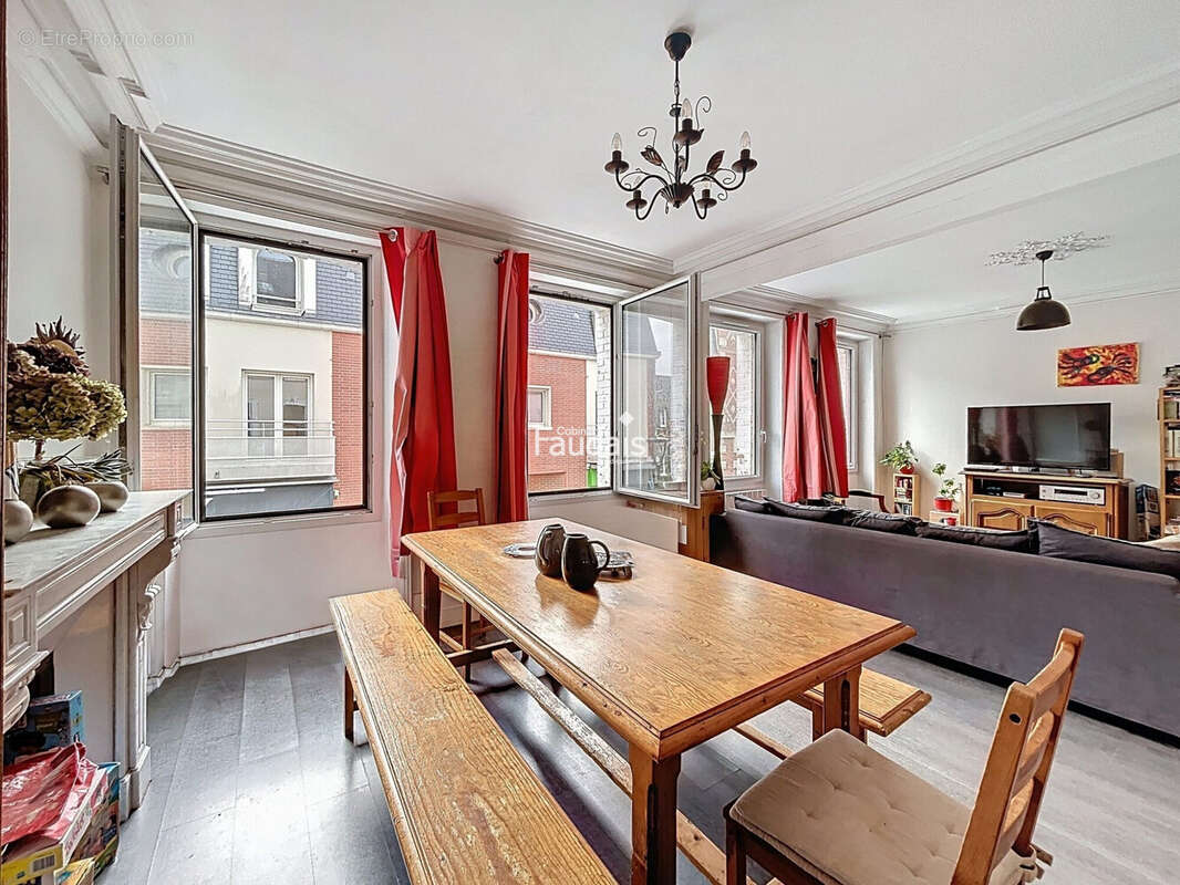 Appartement à BARNEVILLE-CARTERET