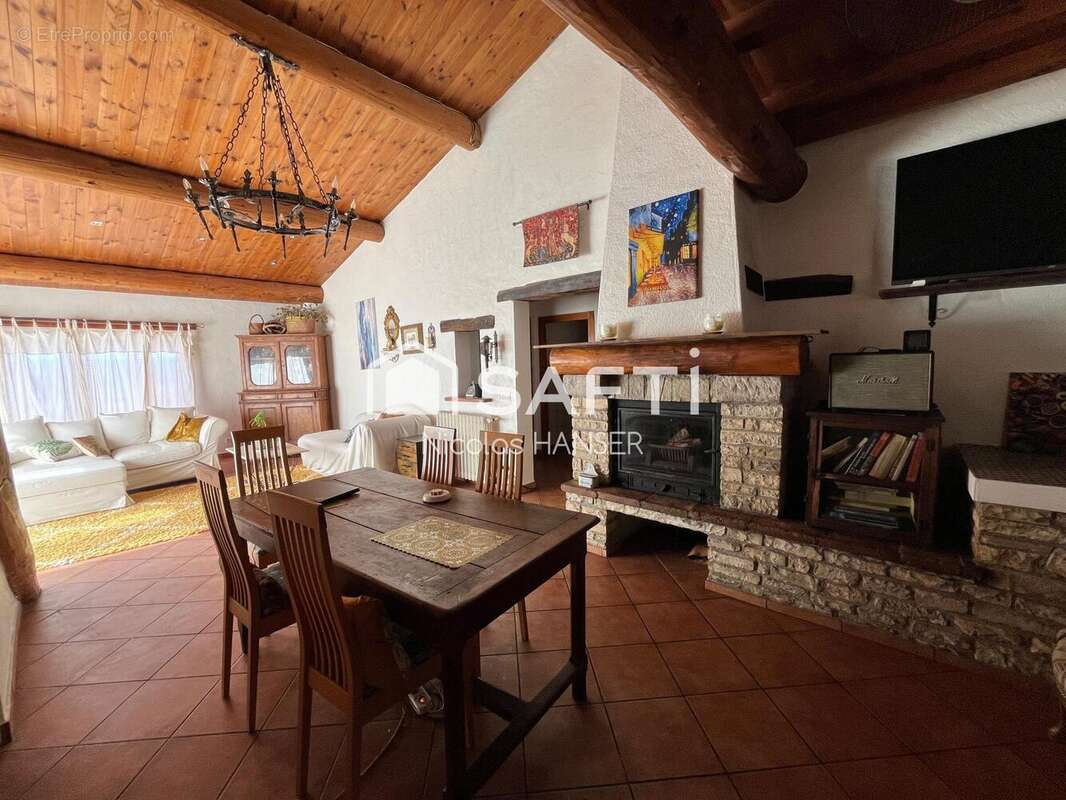 Maison 165 m² à Brouzet-Les-Ales  - photo 7