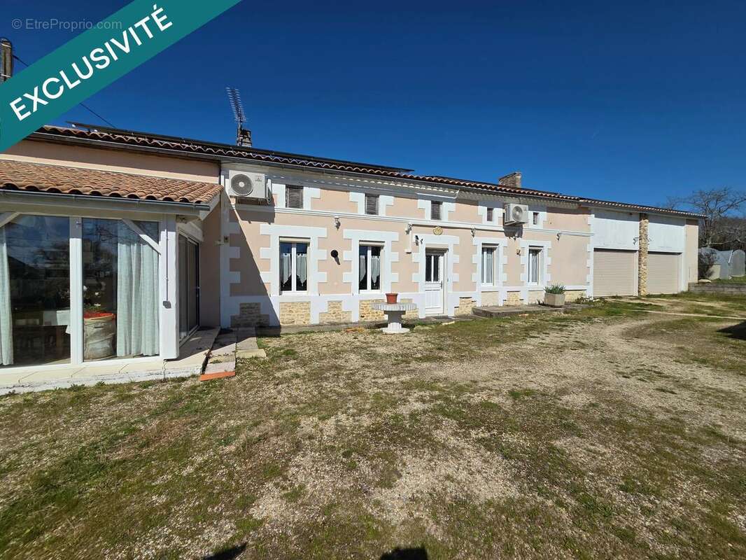 Photo 2 - Maison à MARCILLAC