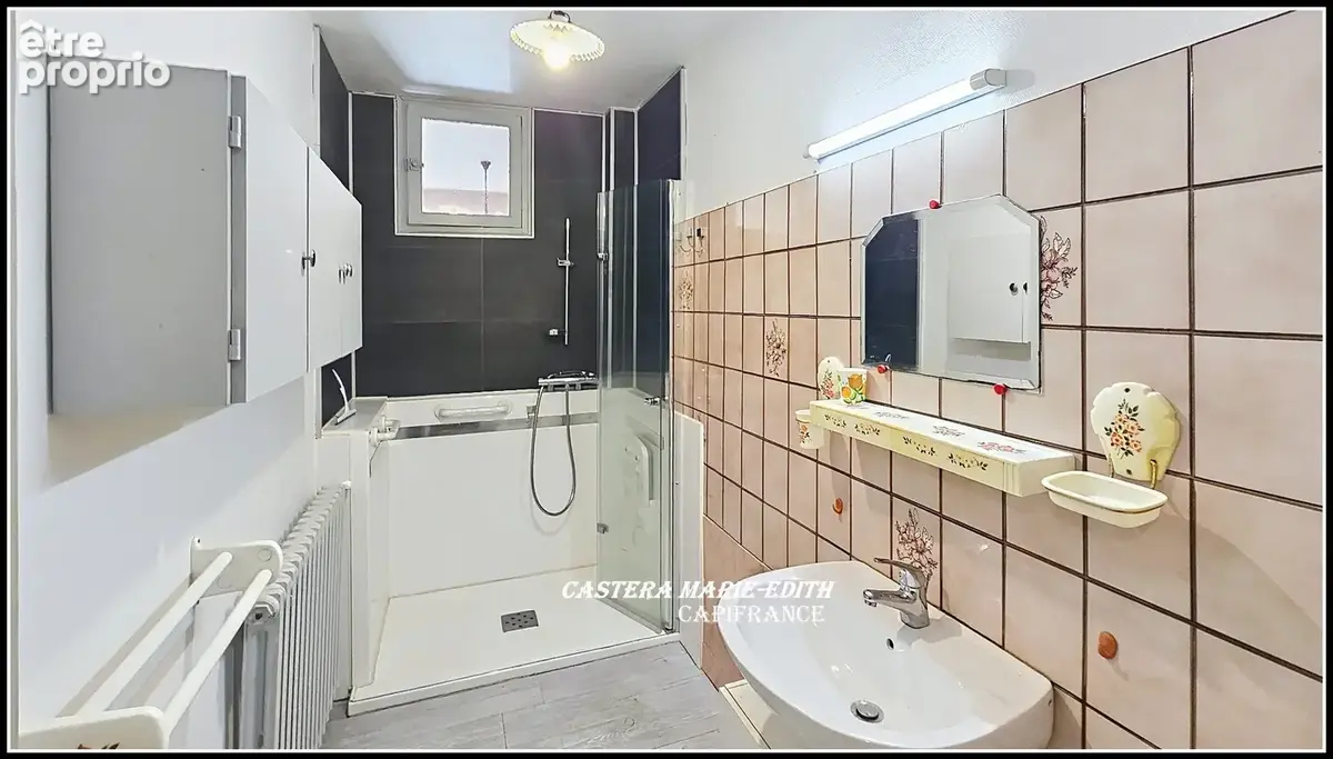 Maison de ville - Avec jardin -  6 pièces - AUCH CENTRE (32) - photo 9