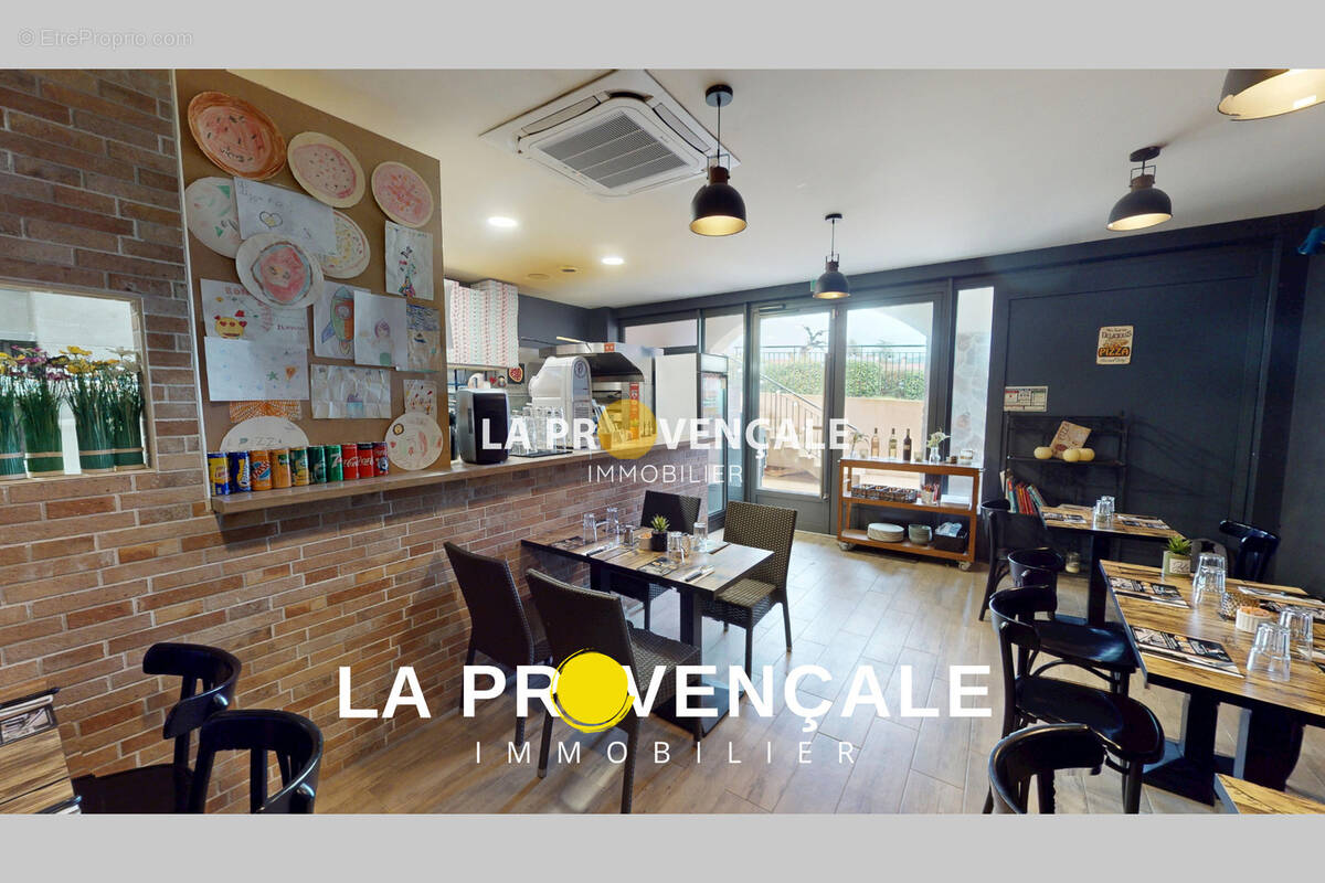 Commerce à POURRIERES