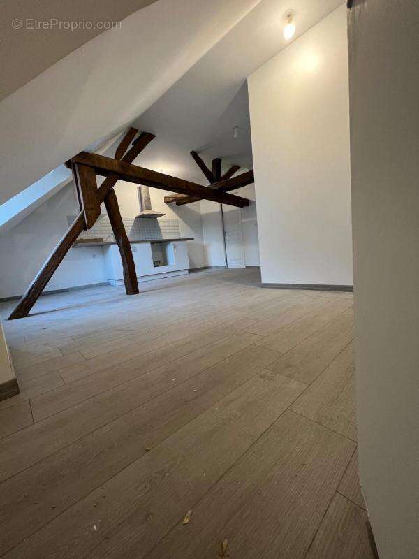 Appartement à SENS