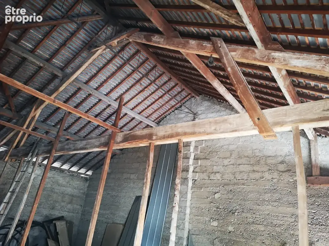 Batiment mitoyen pouvant develloper plus de 250 m2 - photo 10