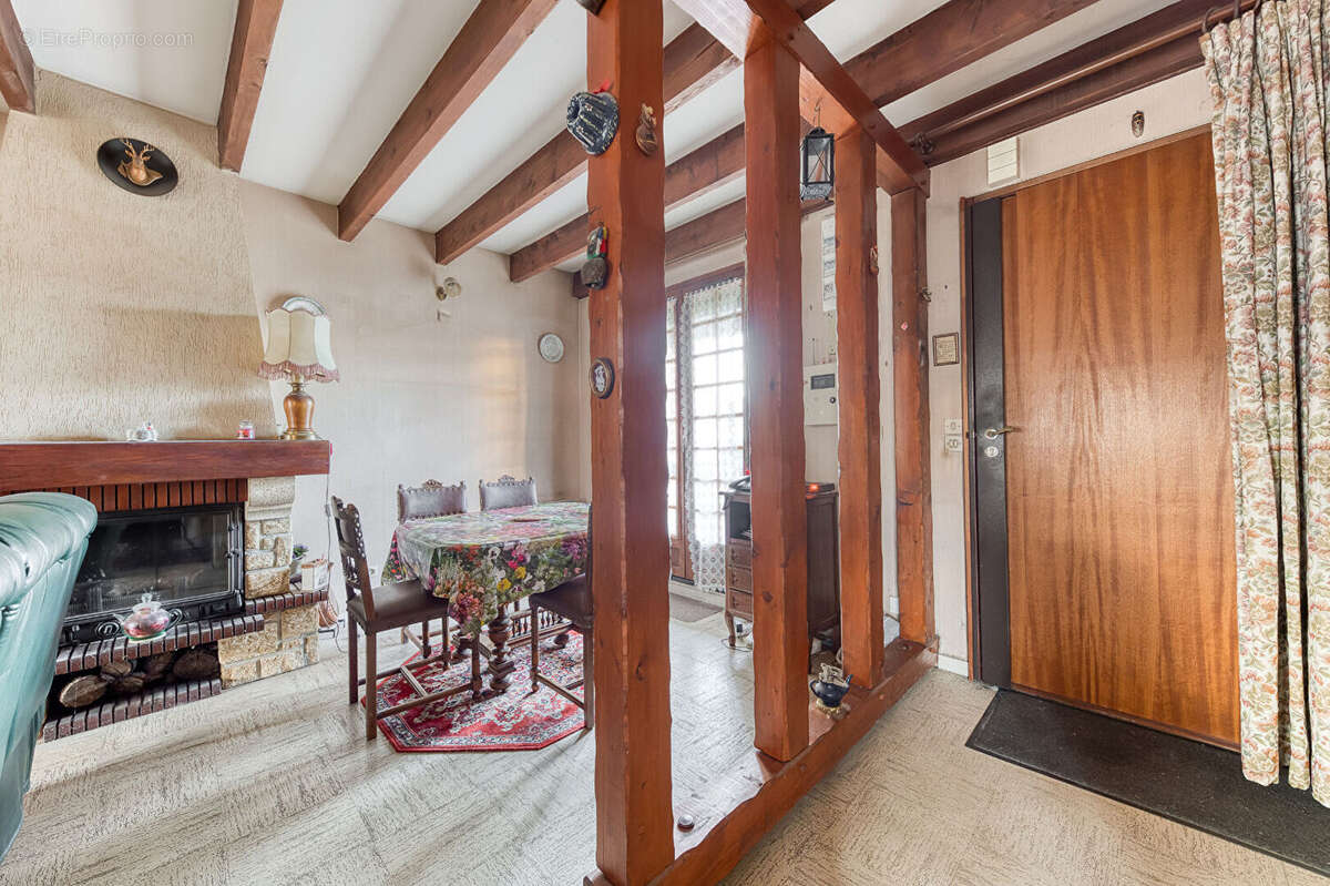 Maison à PONTAULT-COMBAULT