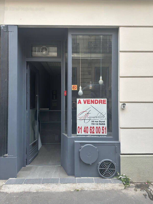 Commerce à PARIS-16E
