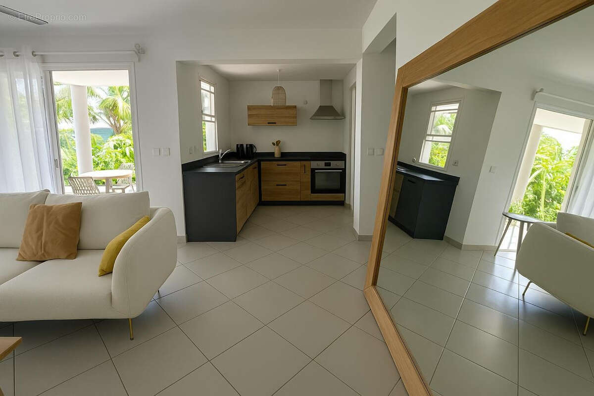 Appartement à PETIT-BOURG