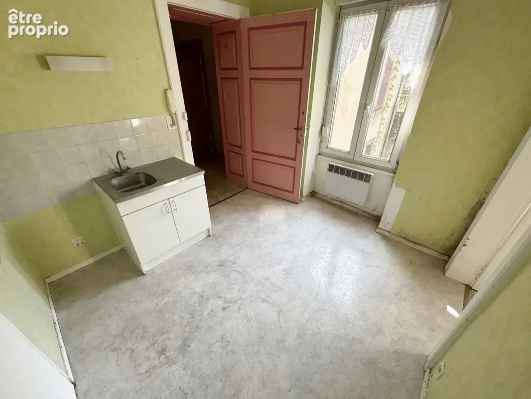 Vente Immeuble comprenant 5 appartements à rénover à MELISEY - photo 15