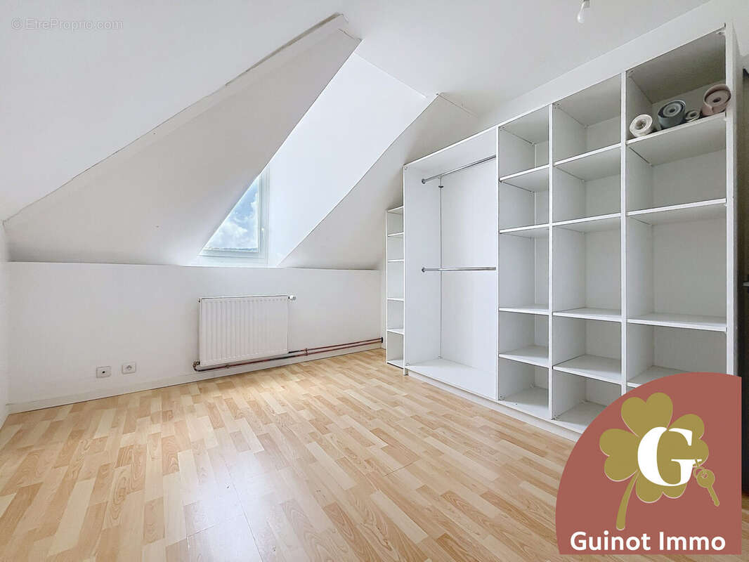 Appartement à LILLEBONNE