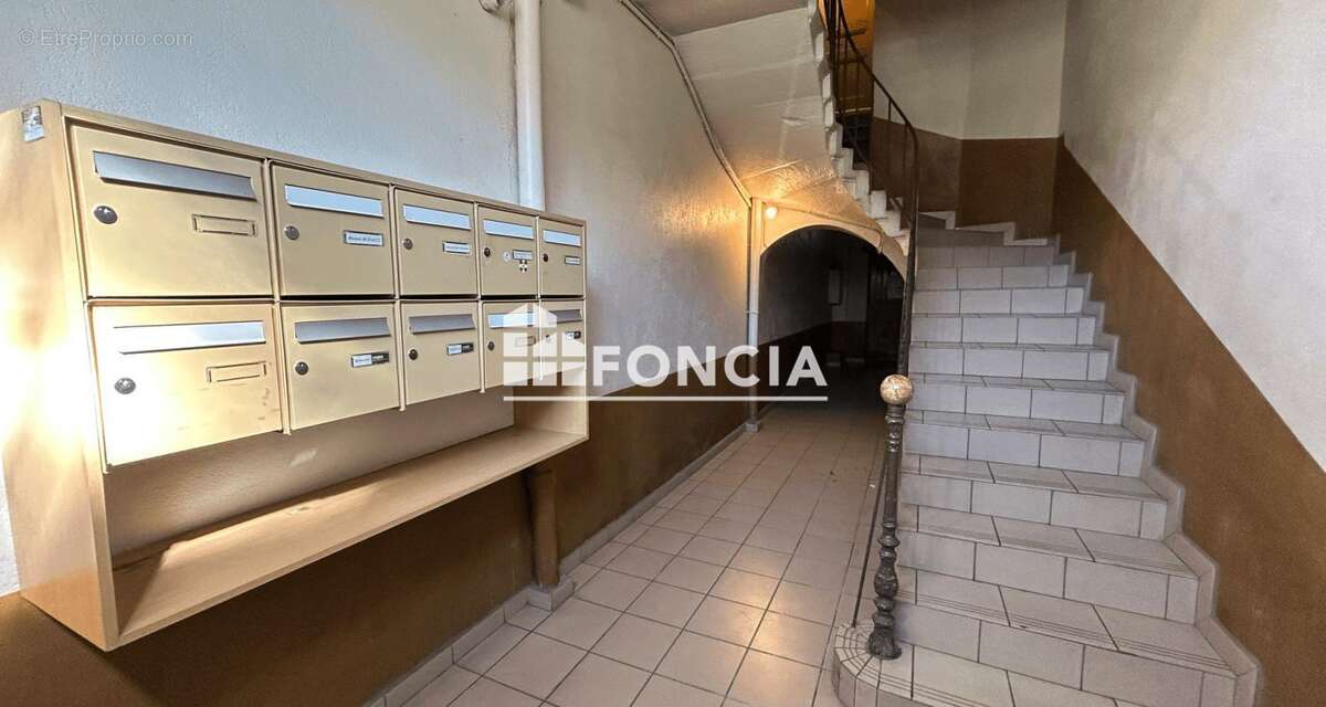 Appartement à SAINT-ETIENNE