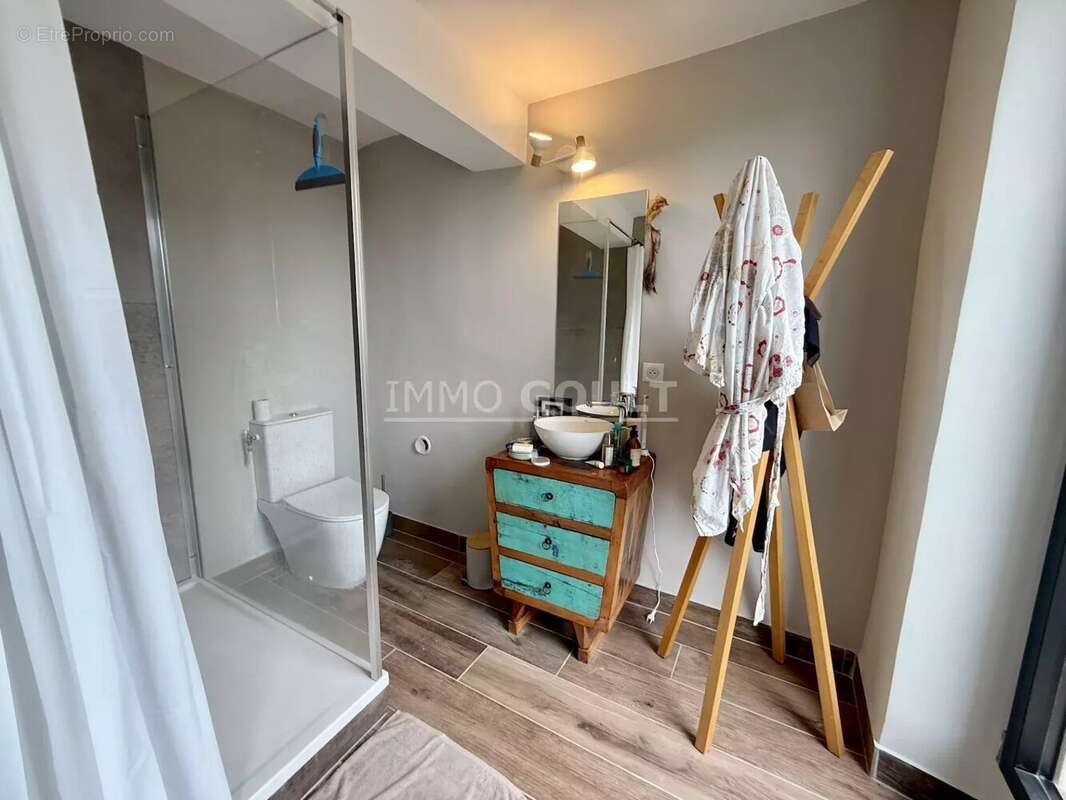 Maison à SAINT-SATURNIN-LES-APT