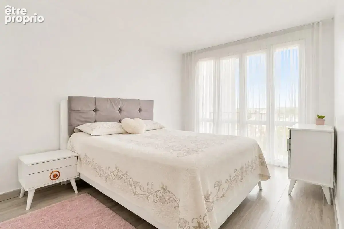 Appartement de 4 pièces de 79 m² à Mantes-la-Jolie - photo 7