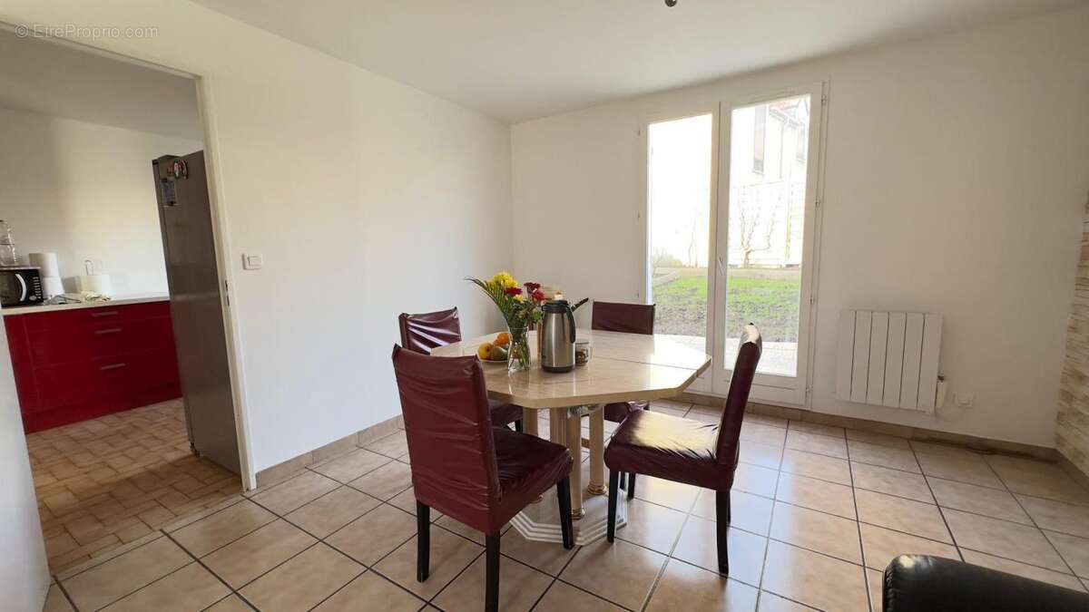 EXCLUSIVITE Maison 4 chambres, 15 mn gare a pied - photo 7