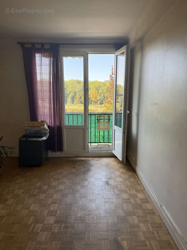 Appartement à MOULINS