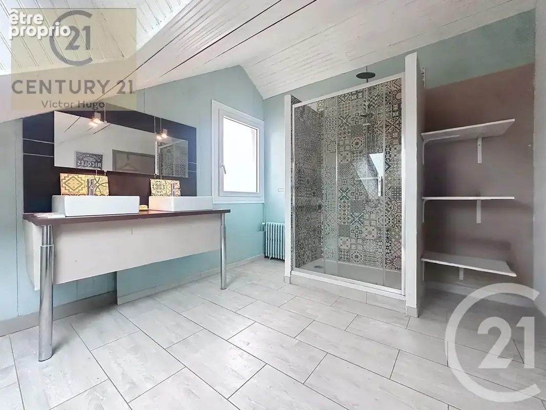 Maison 6 pièces 217 m² à vendre à Verneuil-Sur-Vienne (87430) - photo 9