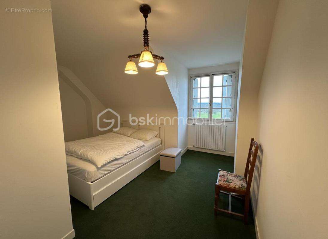 Maison à LE TEILLEUL