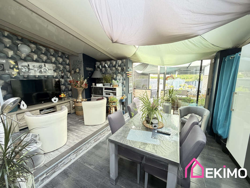 Maison 158 m² à Henin-Beaumont  - photo 4