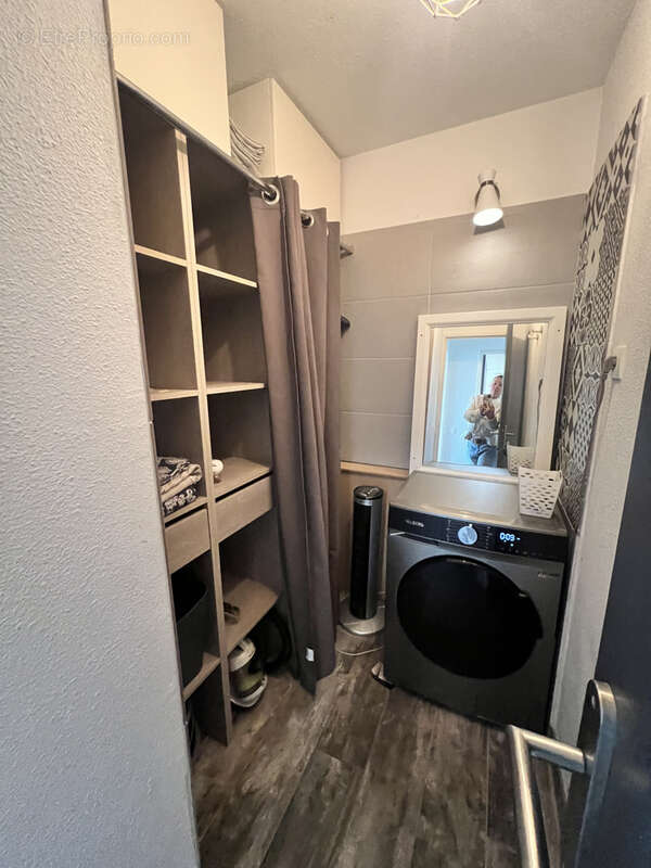 Appartement à ROQUEBRUNE-SUR-ARGENS