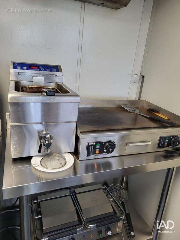 Photo 8 - Commerce à CHARLEVILLE-MEZIERES