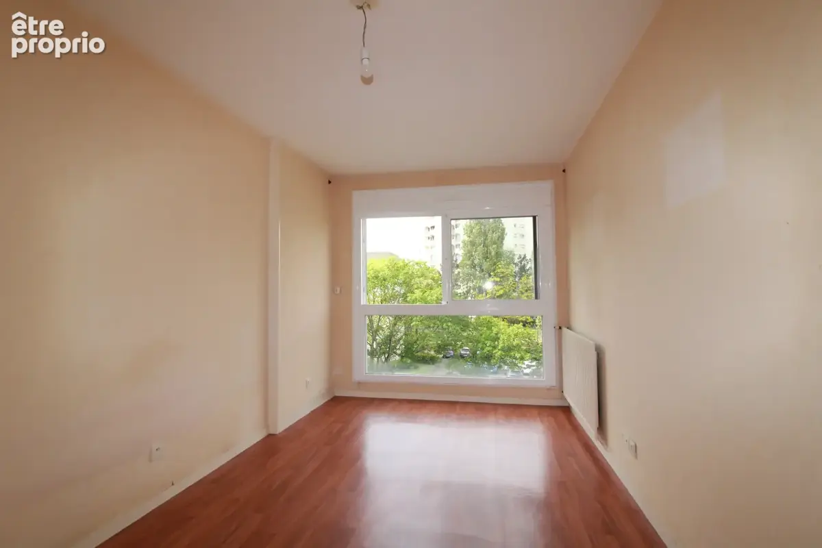 Angers sud, appartement type 2 - residence belle province - photo 2