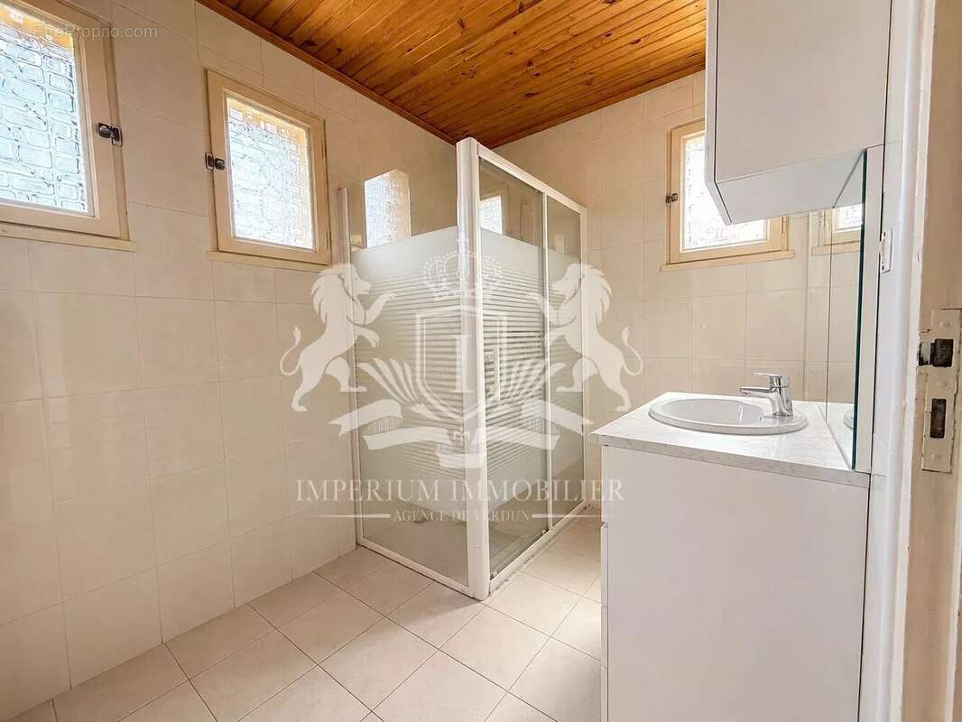 Maison individuelle avec sous-sol complet – Quartier Dieu du Trice - photo 5