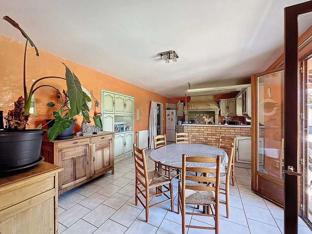 Maison à VIC-EN-BIGORRE