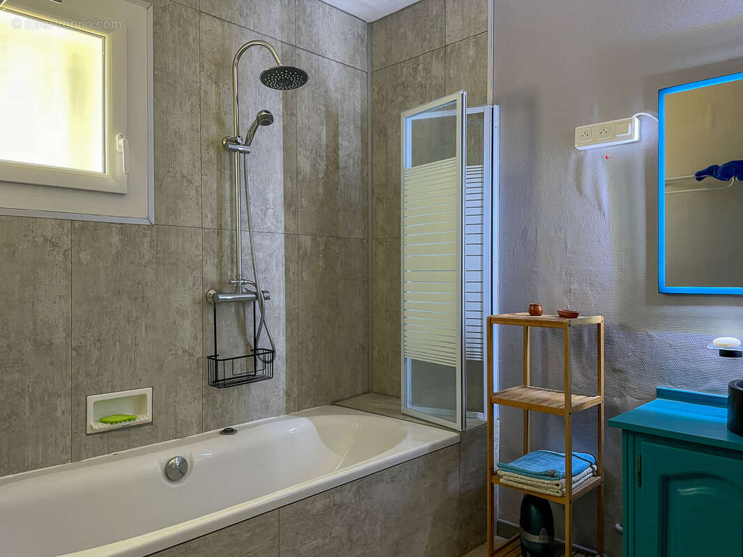 Maison à SAINT-PALAIS-SUR-MER