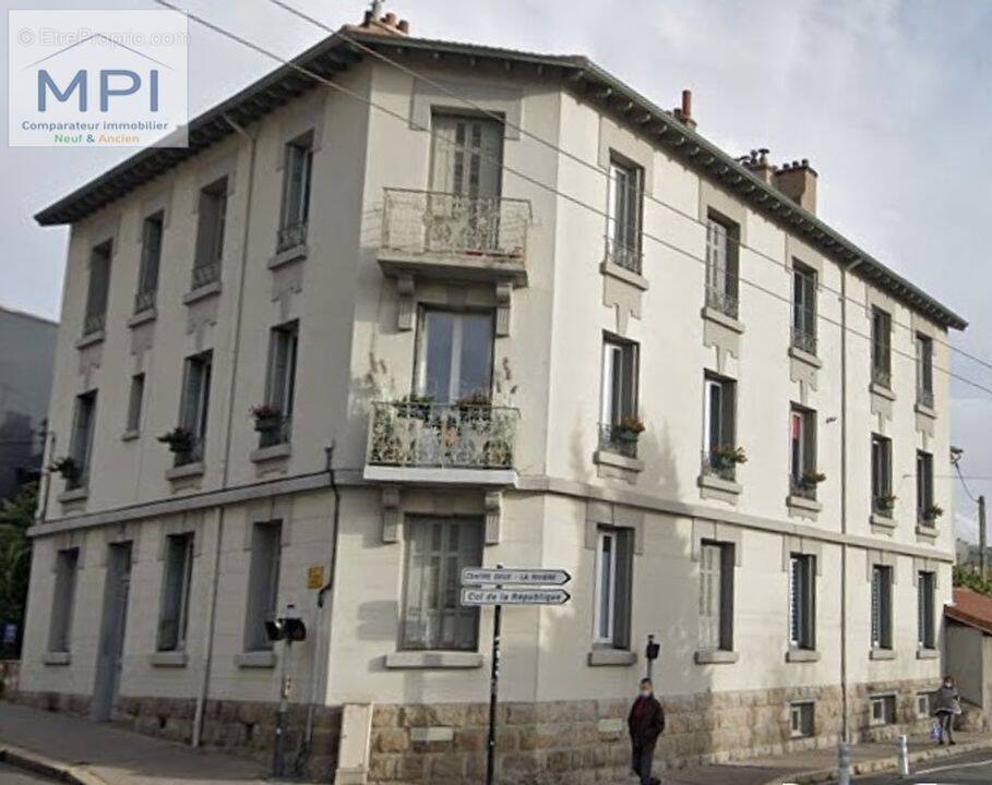 Appartement à SAINT-ETIENNE