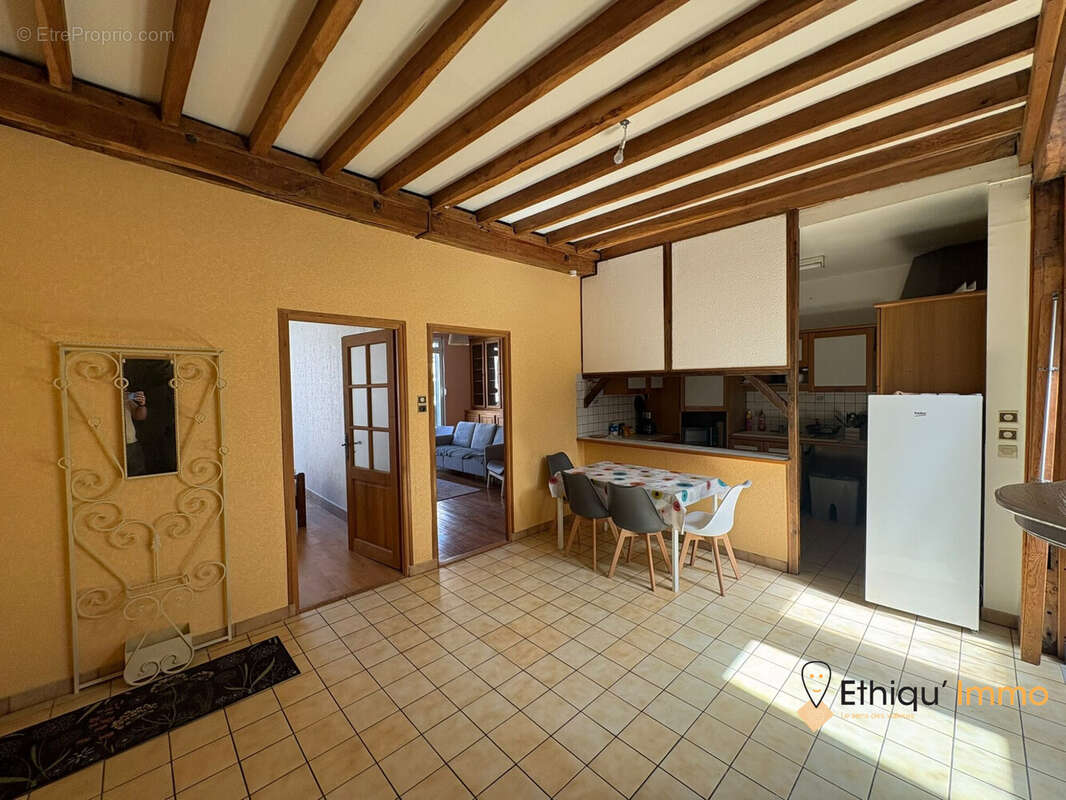Appartement 122 m² à Bar-Sur-Aube  - photo 3