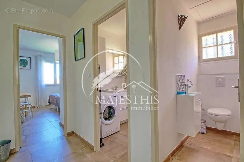 Maison à HYERES