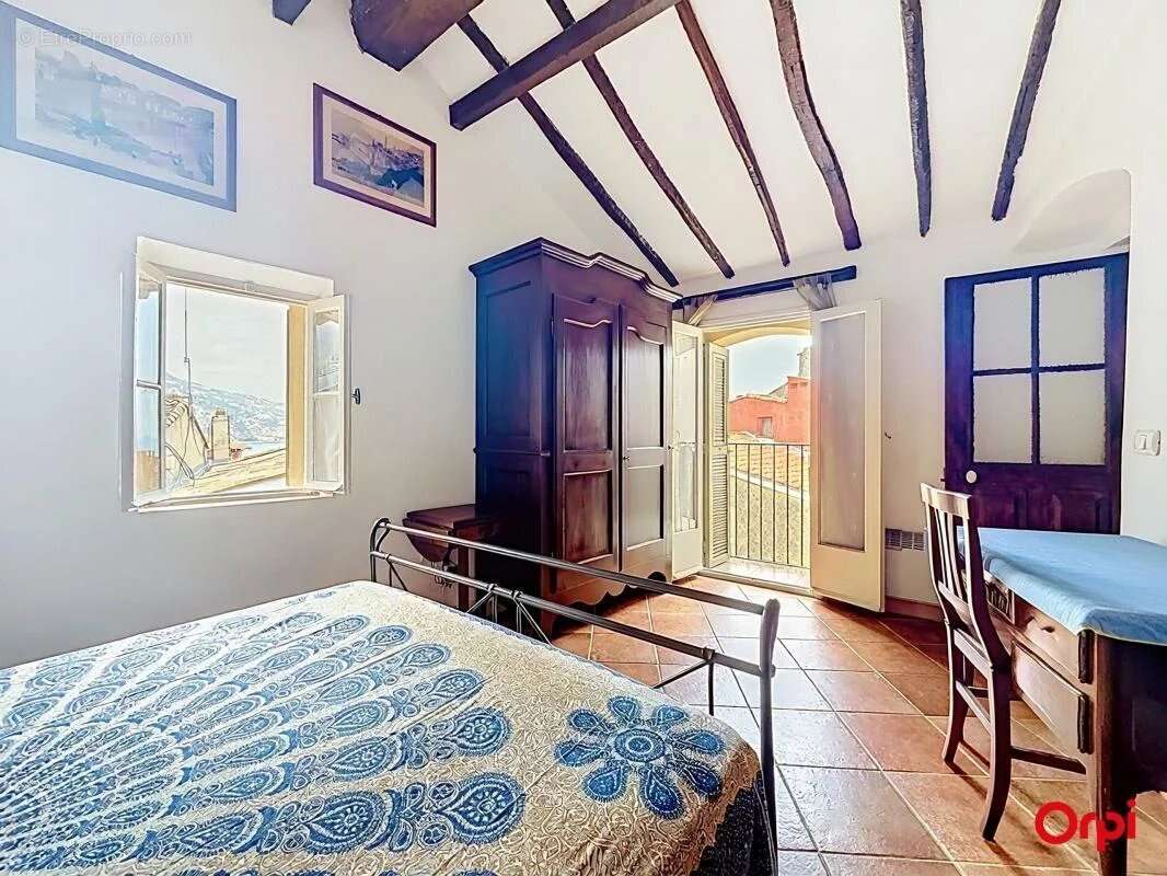Menton, centre historique: un ensemble de deux appartements à proximité des plages - photo 9