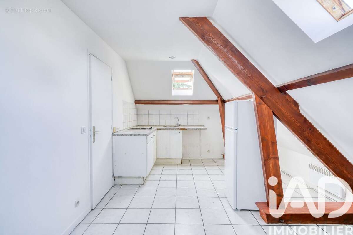 Photo 5 - Appartement à SAINT-GERMAIN-LES-CORBEIL