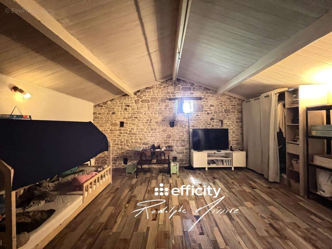 Maison 199 m² à Beceleuf  - photo 9
